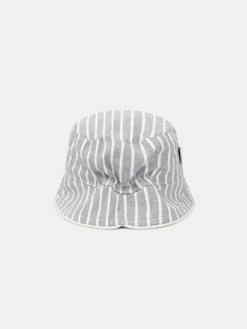 tmp/68893507776/products/21629314-7419-4d03-b577-c5a5c6d21cd6/26E4BGF1CHA_929_15d6631d70-bac1-4e10-ac15-5bfb026db0b9.jpg