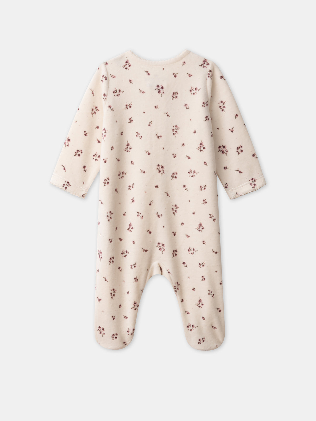 tmp/68893507776/files/79f3c63e-be0d-4bb3-89a0-d561e49057ff/26H5BFM1GRE_007_103fae15432-0534-4dea-8f1d-a00e80049ddd.jpg