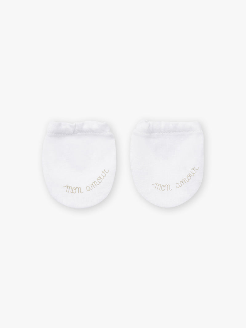 tmp/68893507776/products/2d951e19-5b43-4f80-8318-bf094b2ce79c/24E0AM11MFN_000_1189dc49bb-7780-4ad1-99d4-b5f2c19b846a.jpg