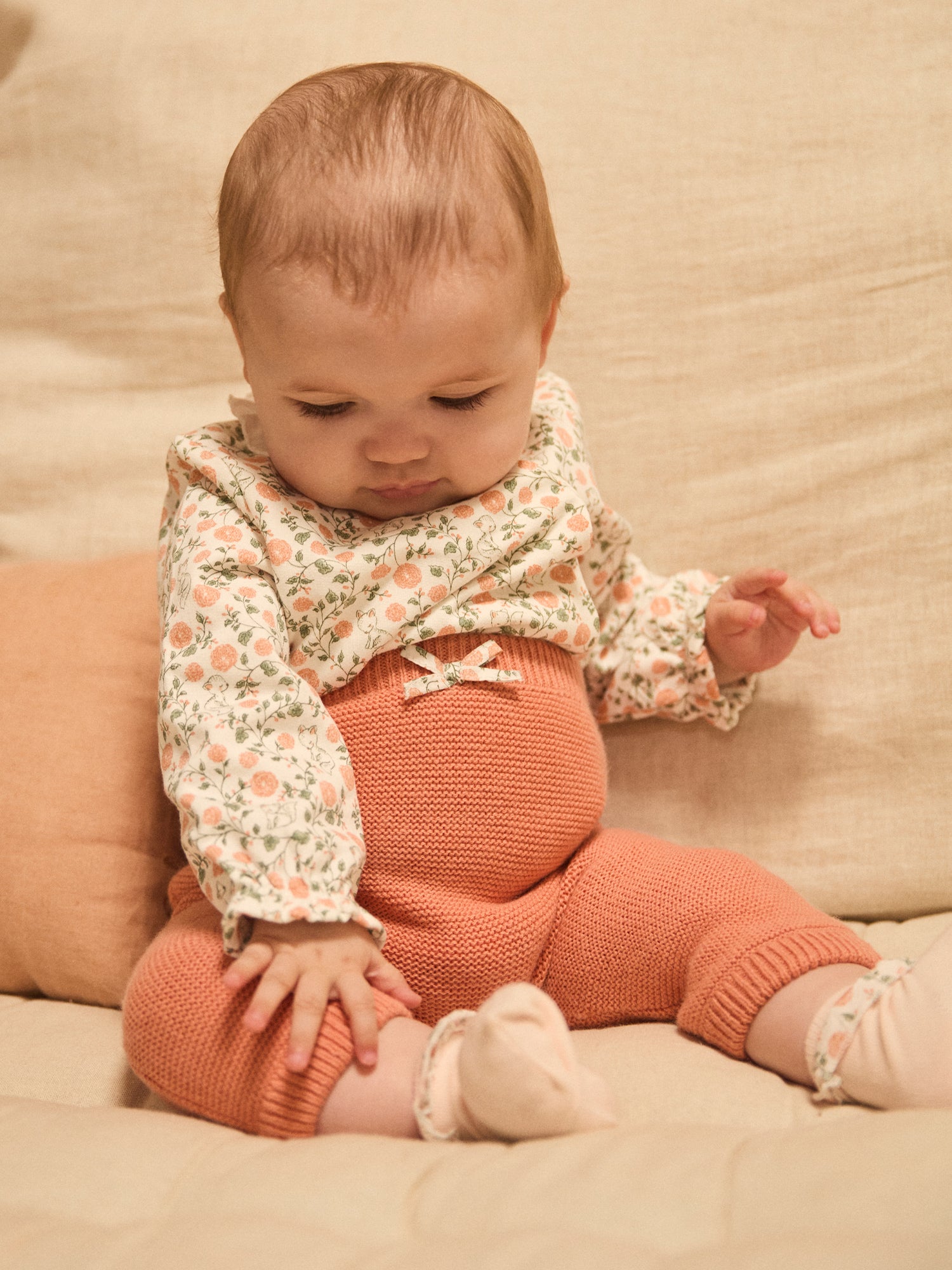 Ensemble sweat imprimé fleuri + legging + chaussettes Naissance Fille