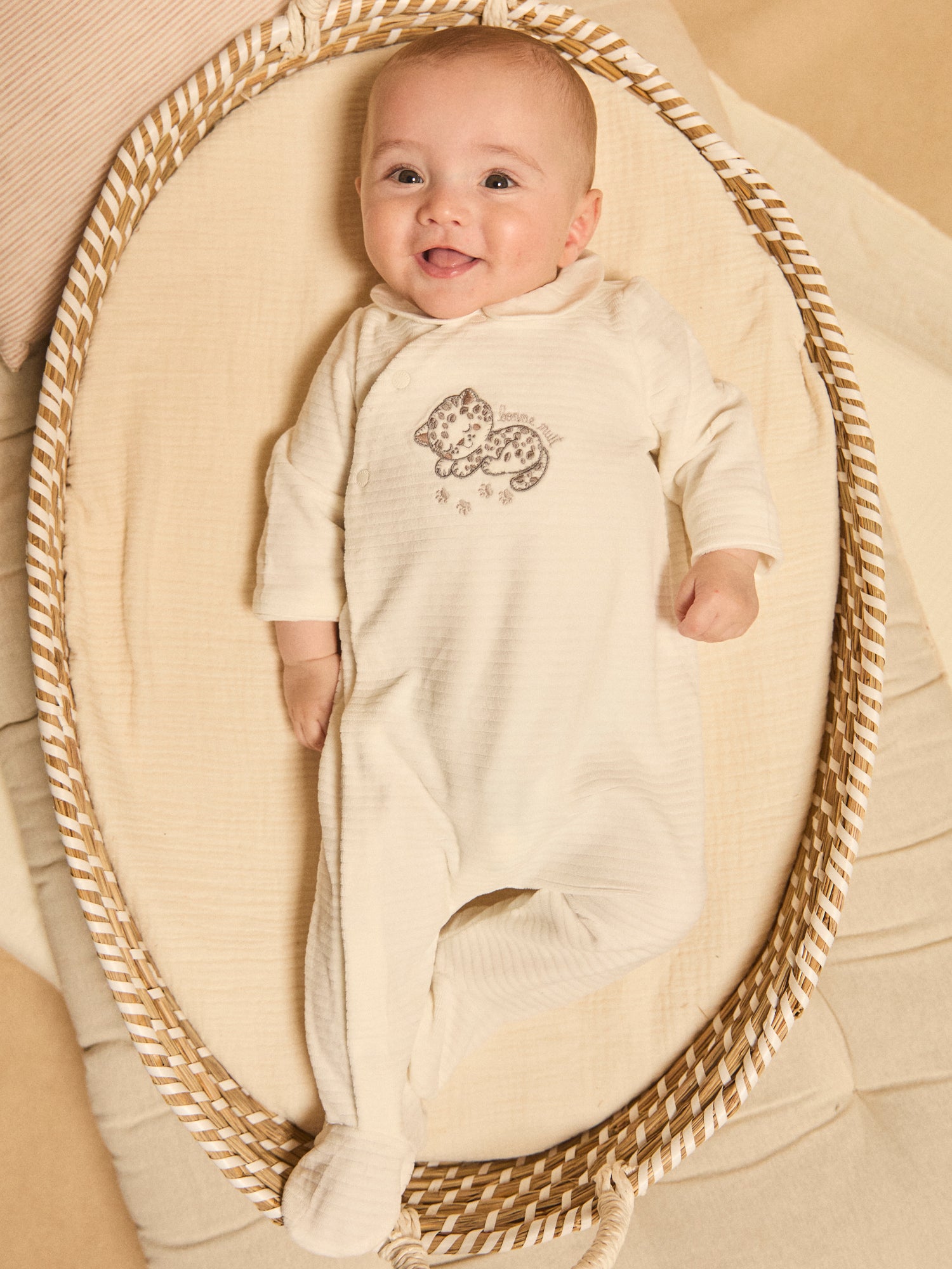 Grenouillère blanche en velours à col Naissance Mixte