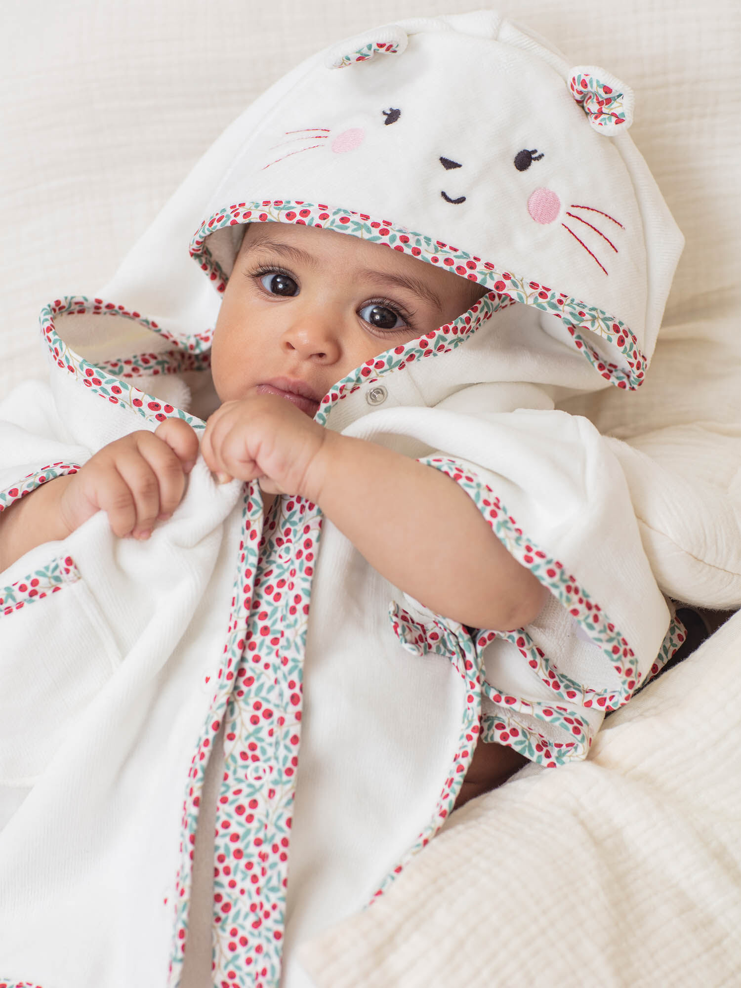 Cape sale bébé fille