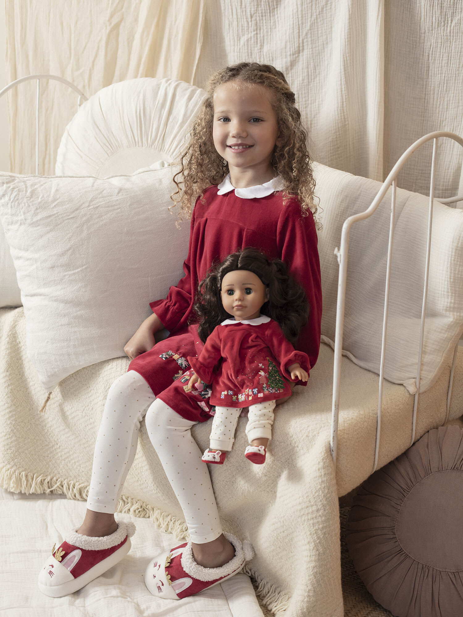 Tenue poupee Mila theme Pyjama de Noel Fille Sergent Major