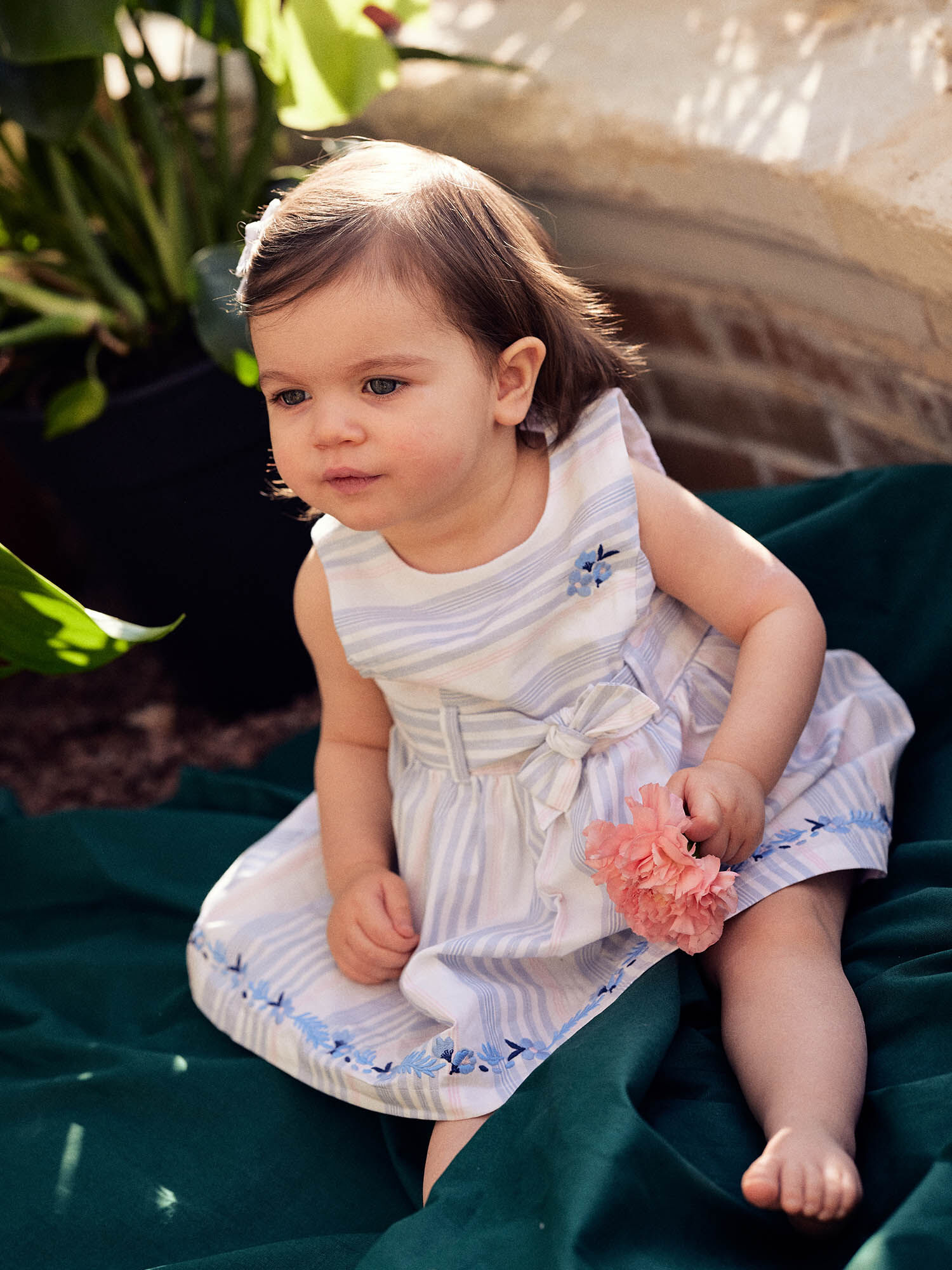 Robe de ceremonie ecrue a rayures et bloomer bebe fille