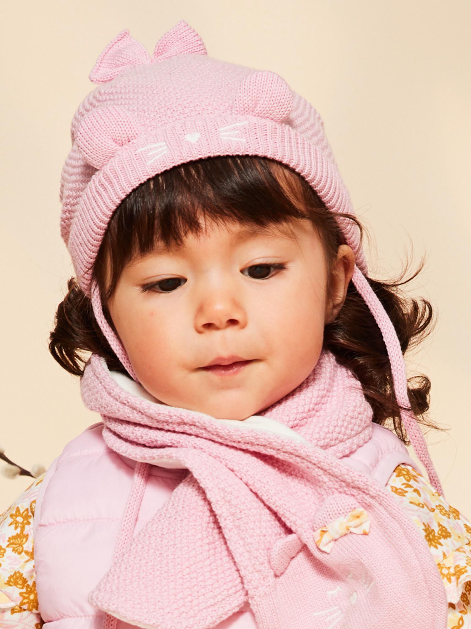 Bonnet rose en tricot avec oreilles 3D Fille Sergent Major