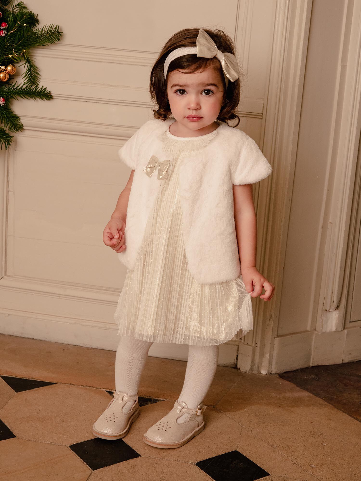 Tenue Noel Blanc et Or
