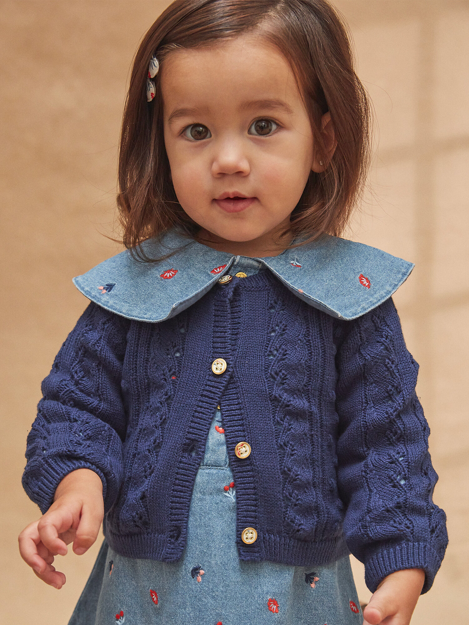 Cardigan en maille ajour b b fille