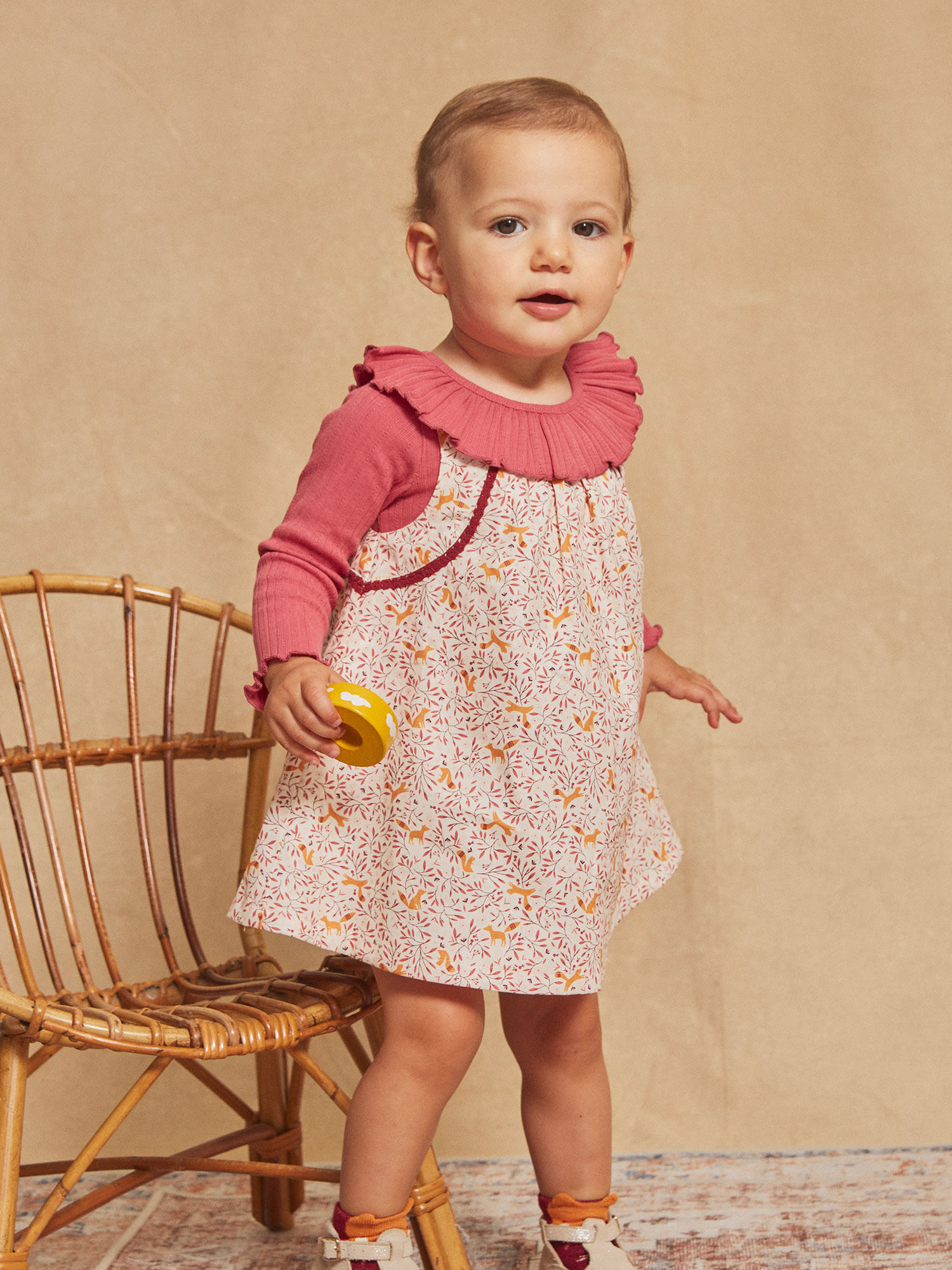 Robe chasuble crue en twill imprim fleuri et renards