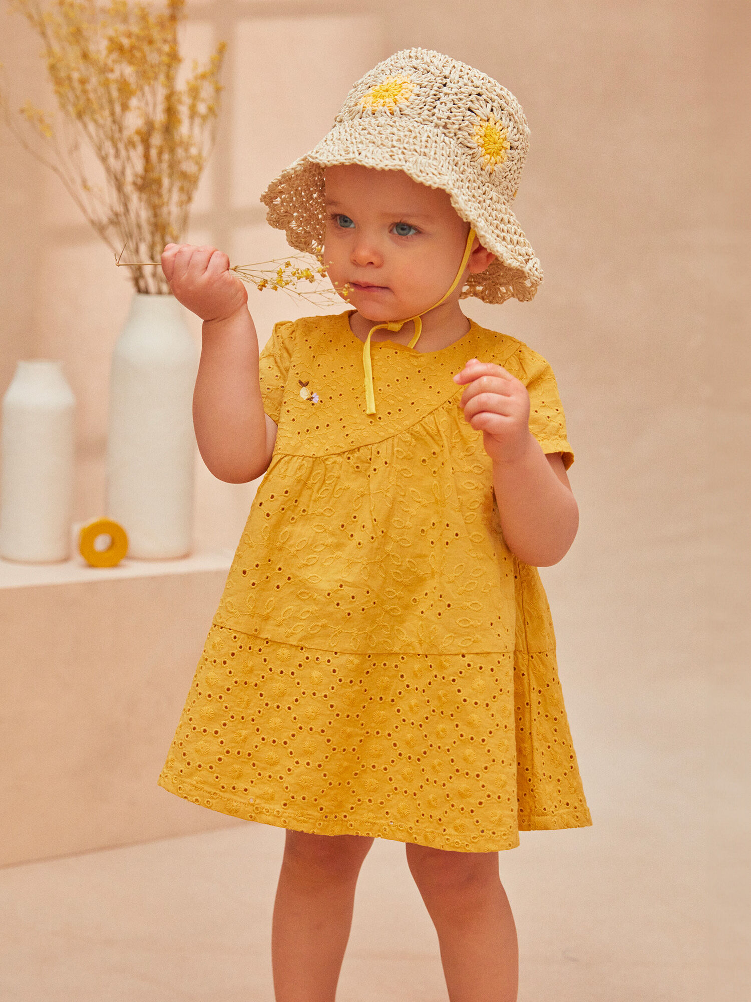Robe broderie anglaise bebe discount fille