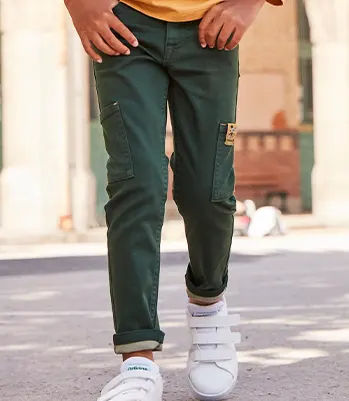 Pantalon denim vert – 18,19€